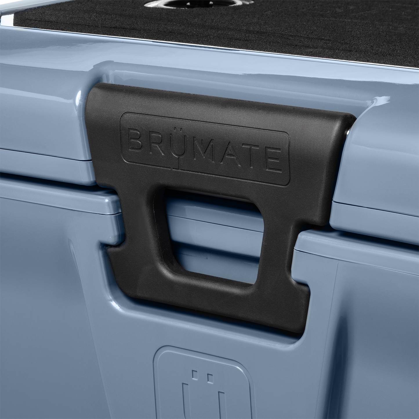 brutank-20qt-y5 BruTank-20-Denim-Latch.png
