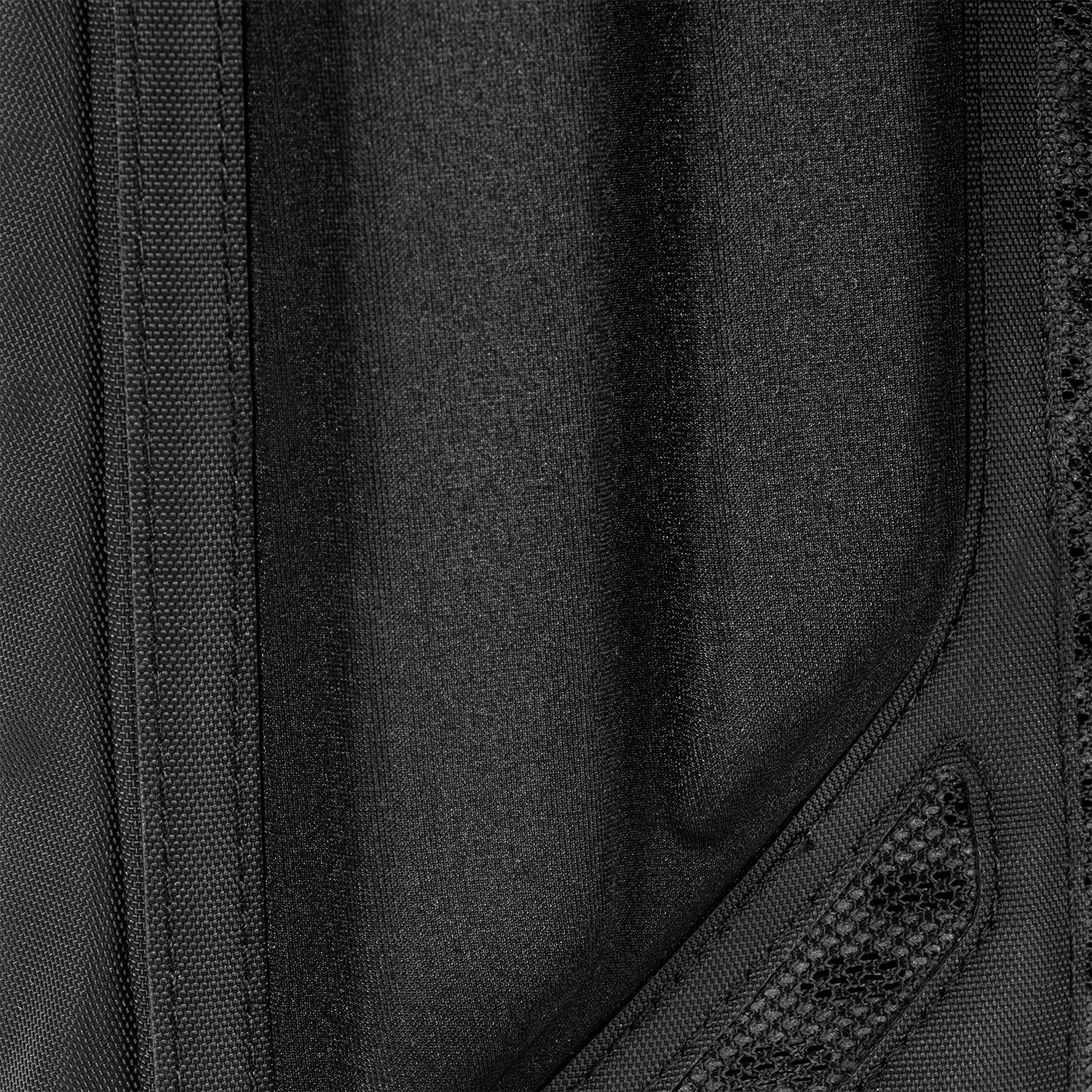 paragon-hydration-pack-k2 Paragon_Black_Texture.png